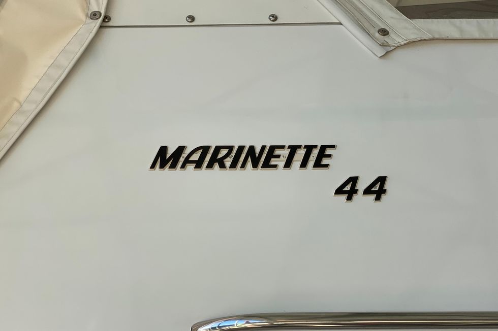 1994 Marinette 44 Aft Cabin